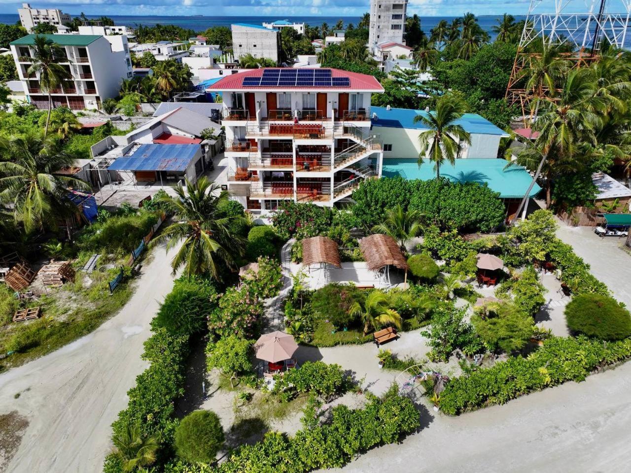 รีฟ เอดจ์ ทุลุสดู Hotel Thulusdhoo ภายนอก รูปภาพ