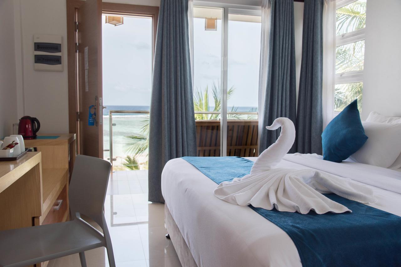 รีฟ เอดจ์ ทุลุสดู Hotel Thulusdhoo ภายนอก รูปภาพ
